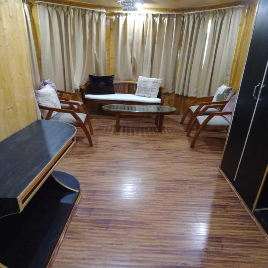 Hotel Sheen ศรีนาการ์ ภายนอก รูปภาพ